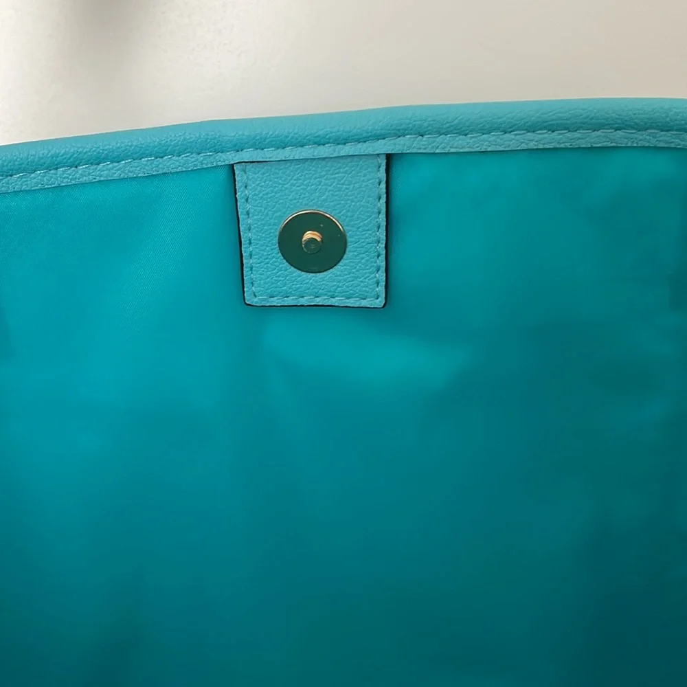 Victoria's Secret Bombshell Isle Crochet Straw Tote Bag Aqua Blue